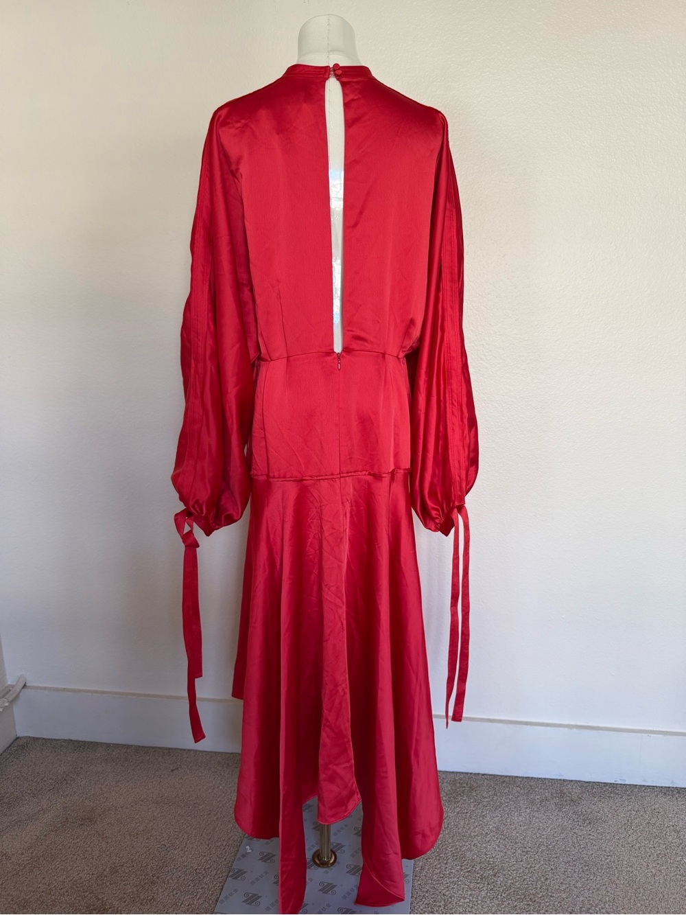 Self-Portrait Midi Satin Red Dress with Cut Out - Picture 4 of 6